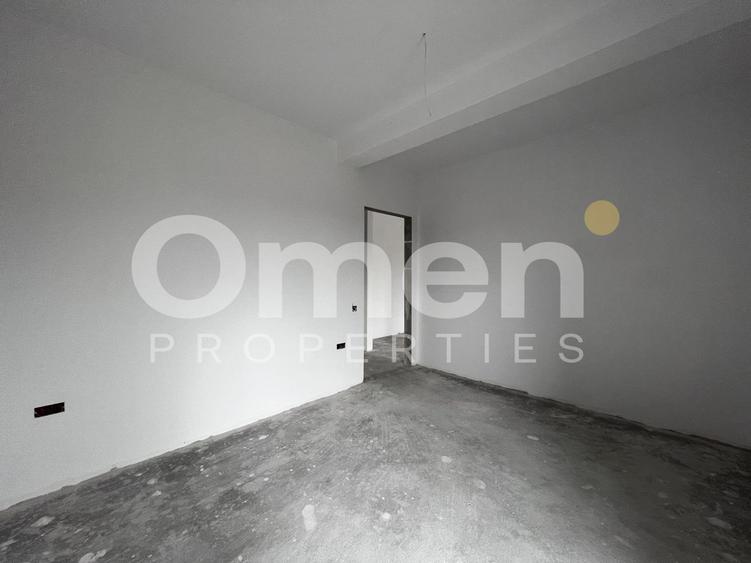 Apartament de 3 camere cu terasă generoasă, în complex nou.