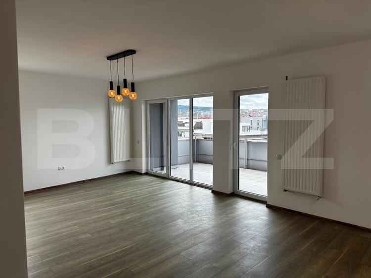 Apartament 3 camere 2 Bai 82 mp, Terasa  46 mp, Parcare zona Buna Ziua