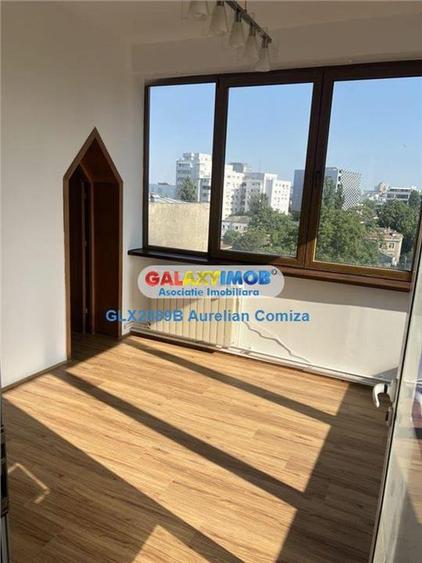 Inchiriere apartament 4 camere Piata Romana pretabil birouri