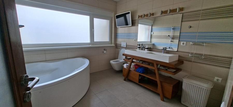 Casa P+E cu 4 camere - Aradului/British SCHOOL