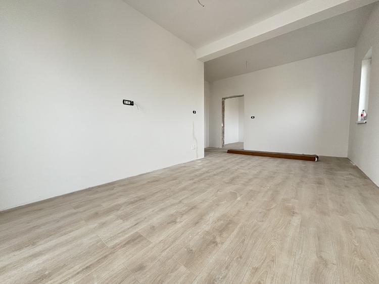 Apartament 2 camere, 53mp utili, etaj P/1+M, Zona Giroc