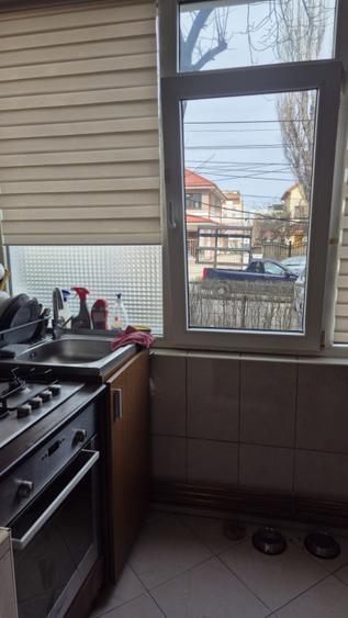 3 CAMERE | DECOMANDAT | PARTER | MOBILAT