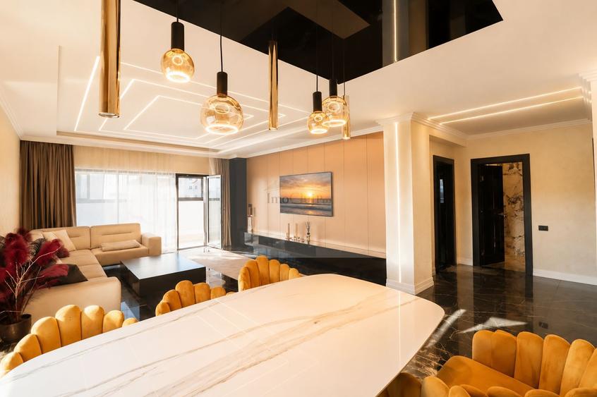 Penthouse exclusivist cu rooftop privat, jacuzzi și 2 parcări