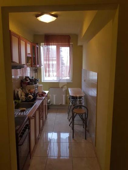 Apartament 2 camere în zona HOREA