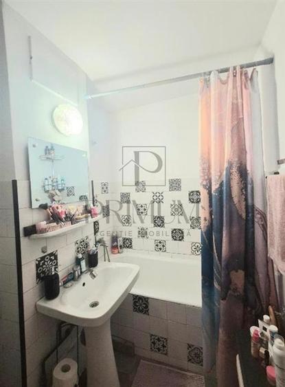 DAMBOVITA - 2 CAMERE - ETAJUL 2 - BLOC IZOLAT - ZONA BUNA