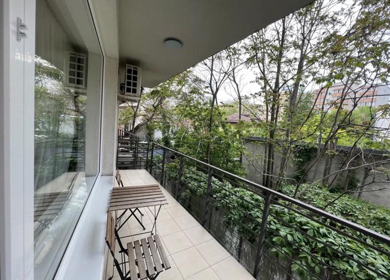 2 camere Vitan Mall - str.Foisorului | imobil 2013 |