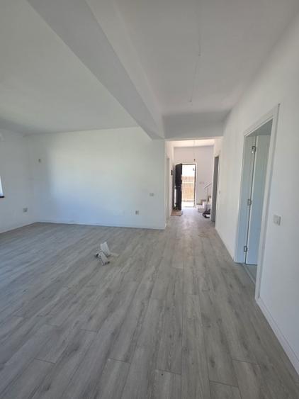Vanzare Vila Individuala/Cristalului/5 camere id nr 54