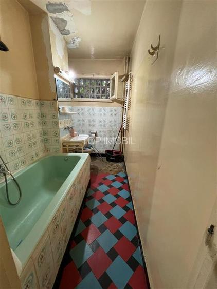 Vanzare apartament 2 camere etaj 1 - Podu Ros - 5