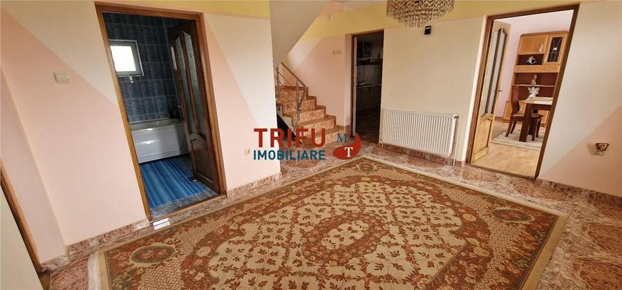 Casa de vanzare 6 camere zona Cetate