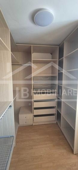 Apartament cu 3 camere, 82mp, Zona B-dul Pandurilor
