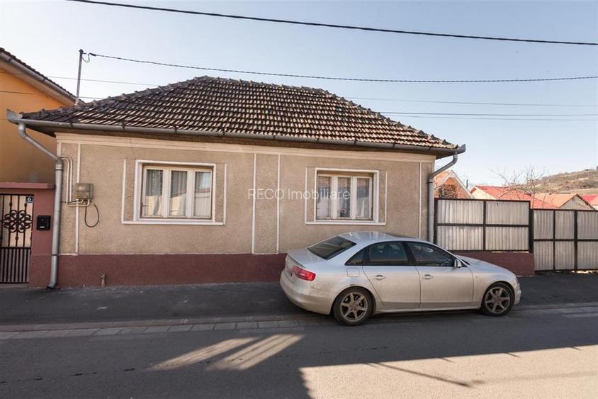 RECO Casa 3 camere, zona Valenta, singur in curte, acces auto - 2