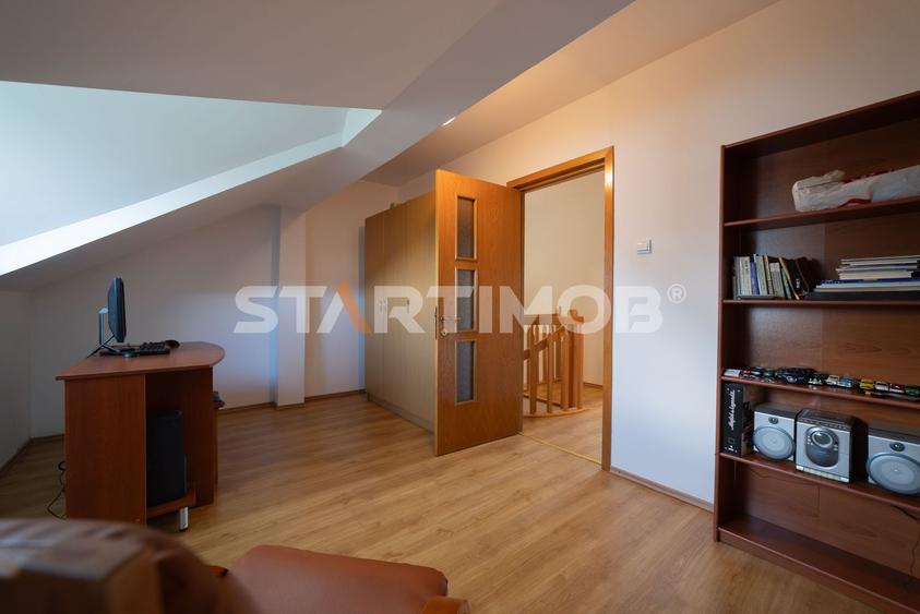 Casa tip duplex Tractorul zona Coresi