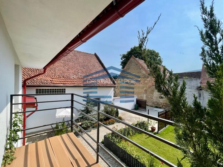 Casă Individuală cu Curte Proprie și 2 Locuri de Parcare - 3 camere-2 băi - NOU - 12