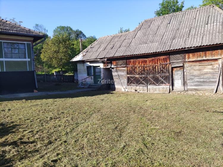 Casă de vânzare în Purcăreț - 3