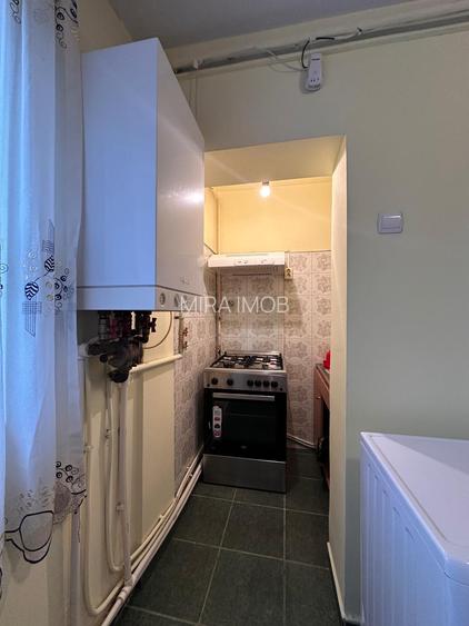Apartament de închiriat | Etaj 2/4 | Mobilat și utilat | Centrala Termica - 11