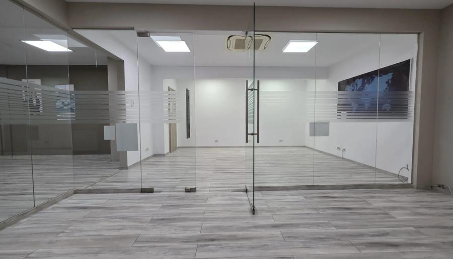 Bd. Mamaia - Delfinariu, spatiu BIROURI PREMIUM, UTILITATI INCLUSE