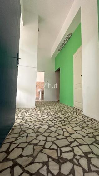 Spatiu comercial stradal cu vad excelent - 80 mp, str.Navelor, zona Faleza-Port - 12