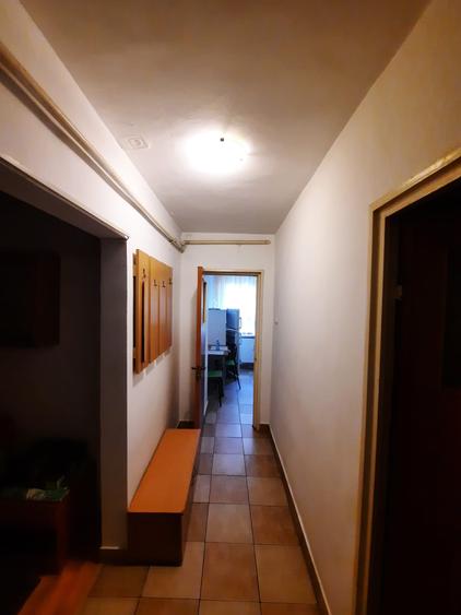 2 camere Titan - Piata Minis