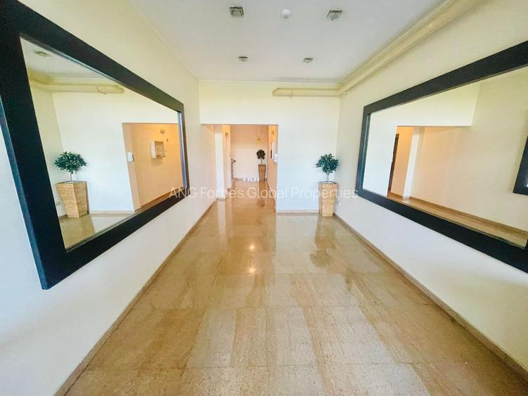 Confort modern și spațiu generos într-un apartament elegant din Pipera - 9