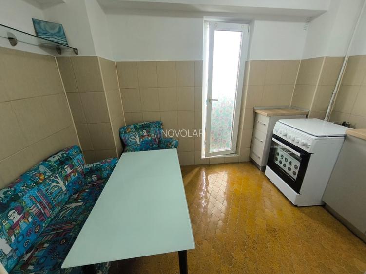 Garsonieră spațioasă Piața Muncii: Chiar la gura de metrou, etaj 9/9 - 4