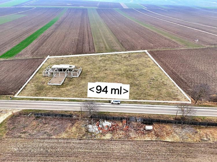 De vanzare teren 6900 mp Botosani-Hutani