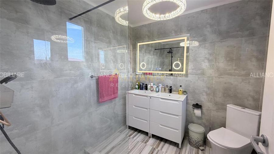Duplex - 3 camere - 2 bai - 227mp teren - 10