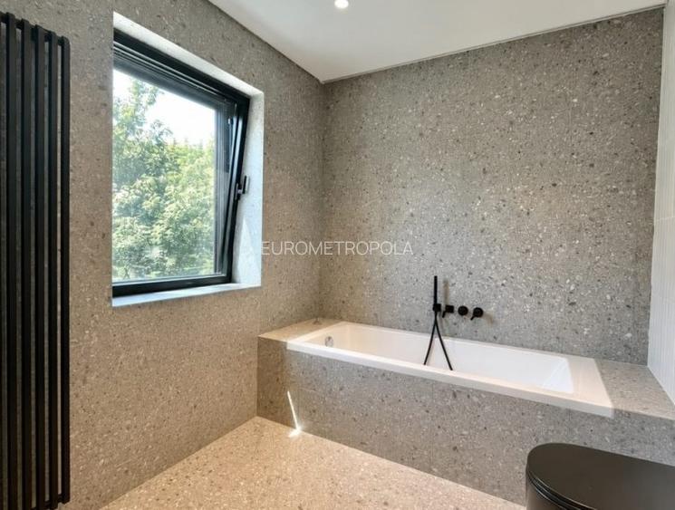 Apartament 4 camere - 6