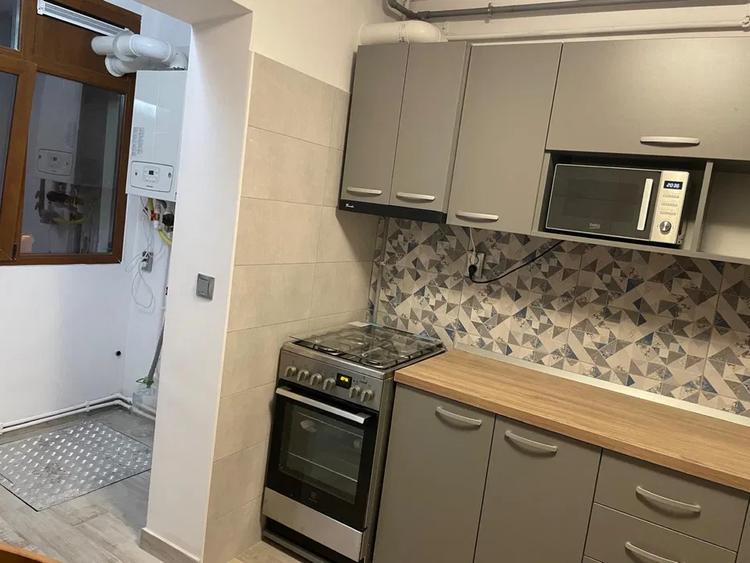 Apartament 2 camere Timpuri Noi/Centrala proprie/Parcare publica/Metrou 5minute