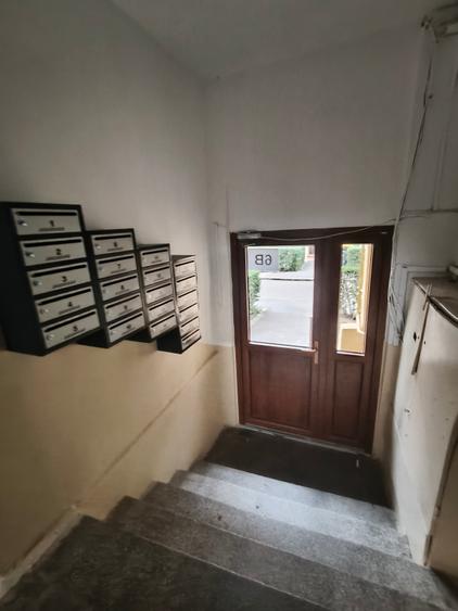 Apartament o camera