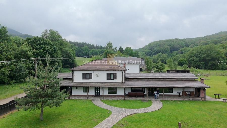Complex turistic și proprietate deosebită de vânzare în Valea Dobârlău - 7