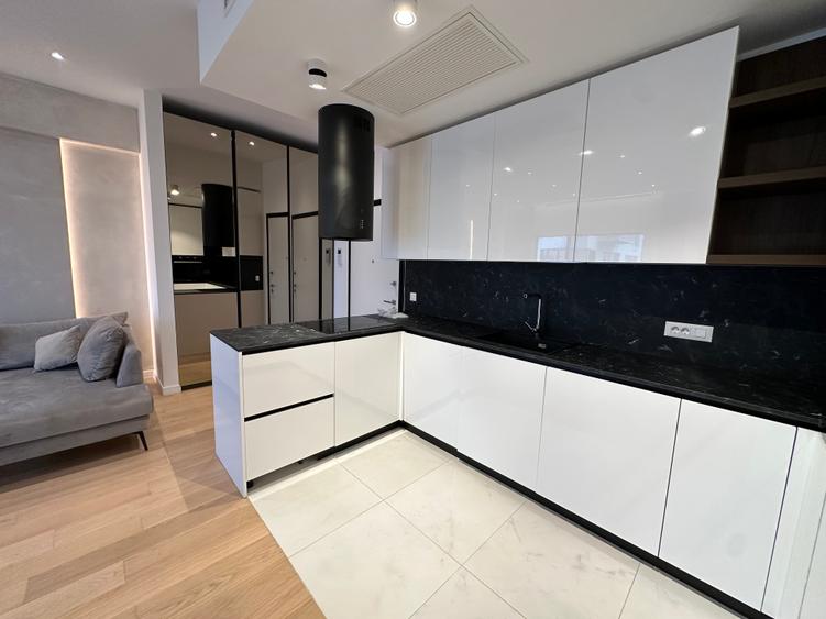 Apartament cu vedere superbă în One Verdi,2 balcoane,parcare inclusă