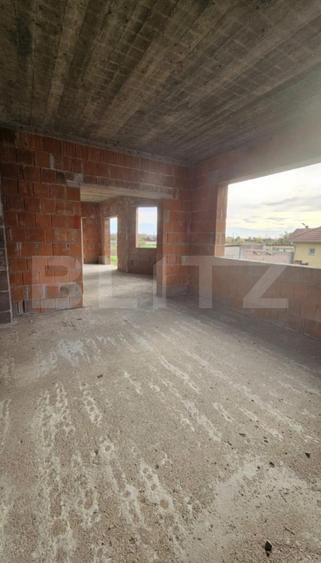Casă de vânzare 400mp– Halmeu | teren generos de 27 arii