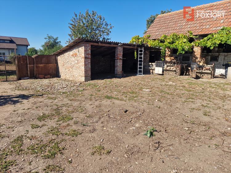 Casa individuala cu 3 camere si teren de 647 mp in Mosnita Veche