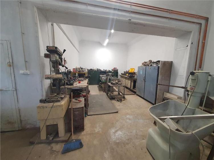 Ocazie! Spatiu industrial P+1 cu 1300mp suprafata utila ,in Cisnadie
