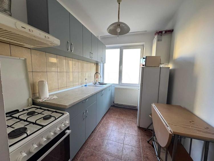 Apartament 2 camere decomandate – zonă centrală, Facultatea de Litere