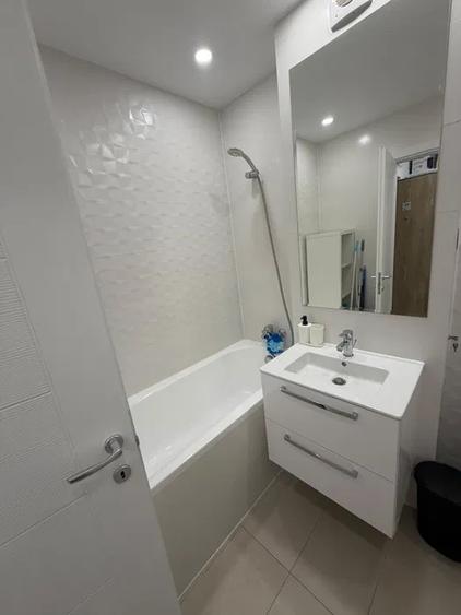 Garsoniera Spatioasa Hils Brauner / Parcare Inlusa / 7 min Metrou