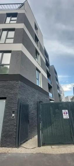 Apartament luminos cu terasă de 17 mp, Ștefan cel Mare