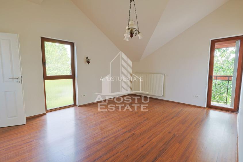 Casa moderna cu 6 camere in Dumbravita