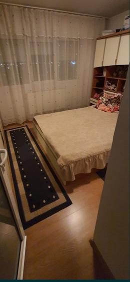 - Apartament 2 camere decomandat, zona Plantelor.