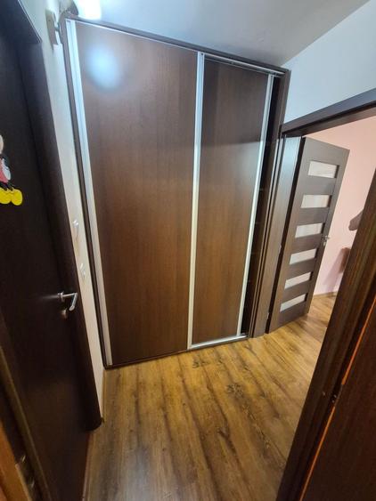 2 Cam--5 Min Iulius Town-Mobilat-Utilat-Centrala-54MP-97.500 Euro!