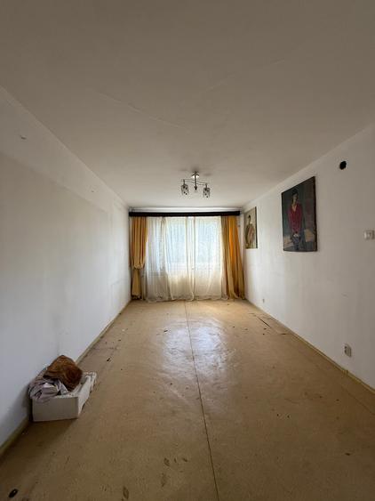 Vanzare 3 Camere Militari, Metrou Gorjului, Piata Veteranilor