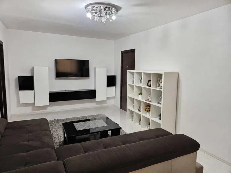 Ozana- Strada Ciucea - apartament 5 camere