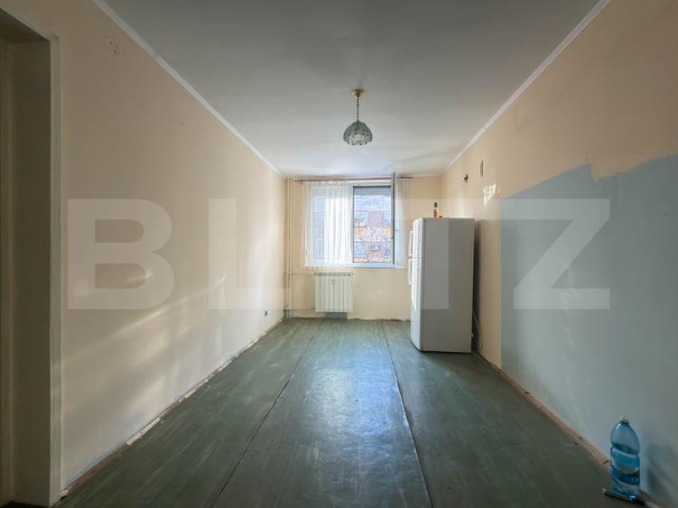 Apartament cu 2 camere, etaj 1, bloc tip Z – zona Velenta
