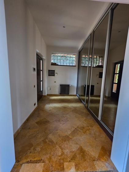 Casa de inchiriat in zona Casa Presei - Poligrafiei