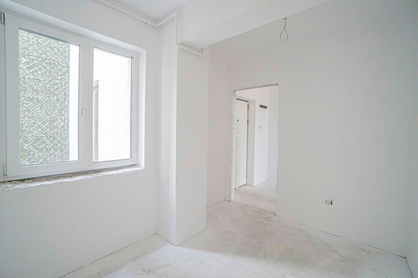 Tomis Nord/Carrefour-Apartament 3 camere decomandate, bloc nou.
