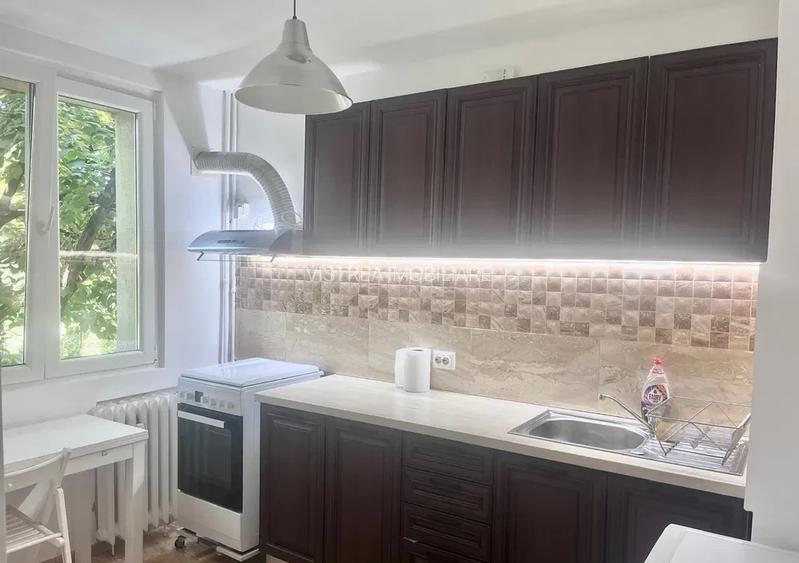 Închiriere Apartament 2 Camere Decomandat | Zona Politehnică | Bloc Reabilitat - 2