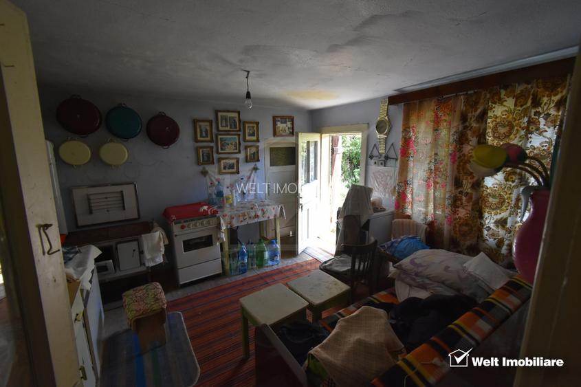 Casa cu teren mare in Manastireni zona centrala - 14