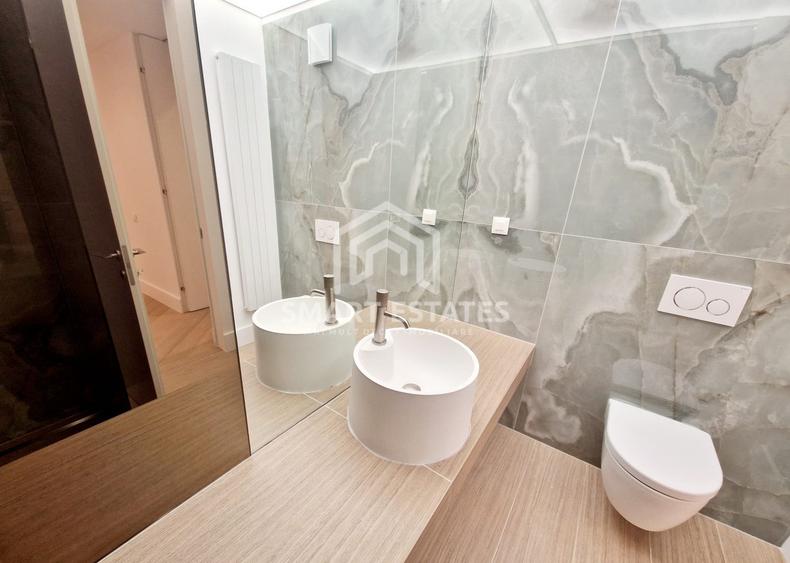 Apartament de vanzare 3 camere Erou Iancu Nicolae