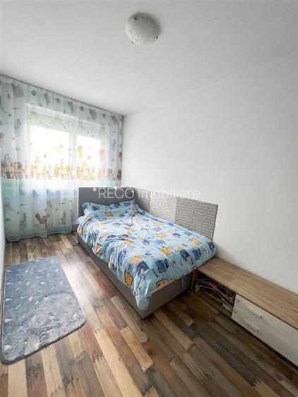 RECO, Apartament 3 camere, gata de mutat,  Zona Rogerius, Oradea - 4