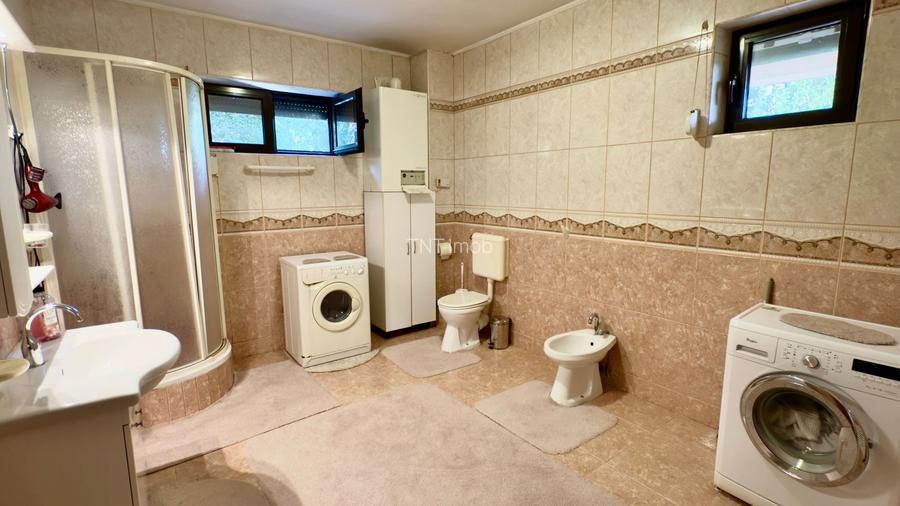 Vila individuala P+1+M cu deschidere la Lacul Snagov, piscina, sauna, ponton ! - 37